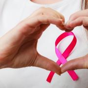 Cancer du sein 140687686 s image fond